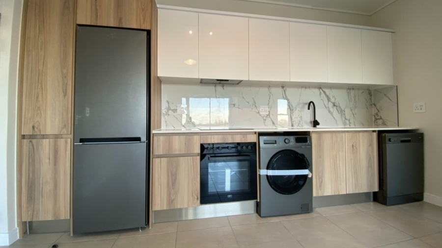To Let 1 Bedroom Property for Rent in Sandown Western Cape